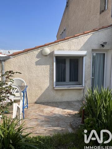 Maison à vendre 13 pièces 341,49 m² Aytré