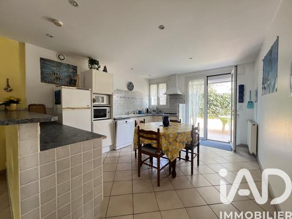 Maison à vendre 13 pièces 341,49 m² Aytré
