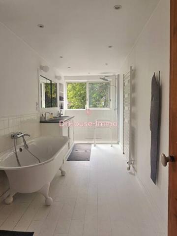 Maison à vendre 8 pièces de 185 m²