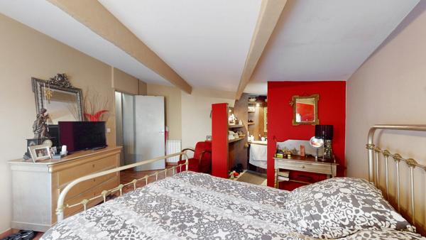 Maison familiale 6 pièces avec jardin, piscine et dépendance Cournonterral