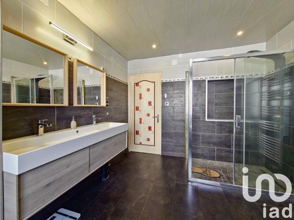 Maison 7 pièces de 140 m² à Metz (57050)