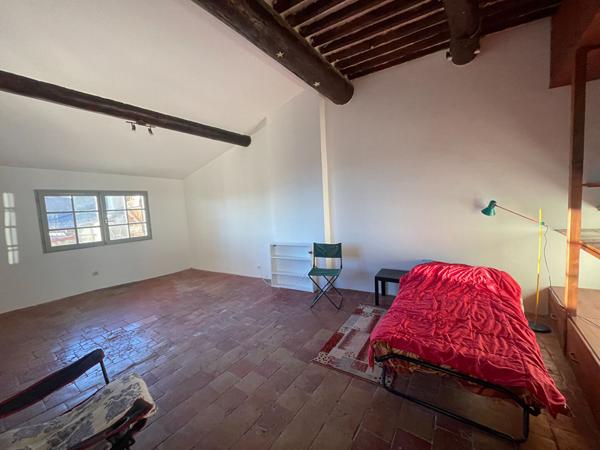 A LOEUR - APPARTEMENT - TYPE 2/3 - 65 M² - CENTRE VILLE HISTORIQUE