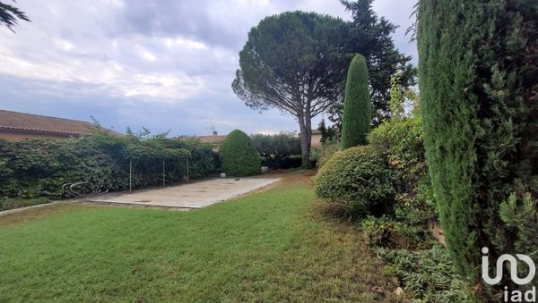 Maison 5 pièces de 160 m² à Carpentras (84200)