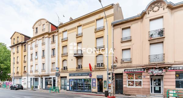 À vendre Local commercial 75 m² - Montigny-lès-metz 57950