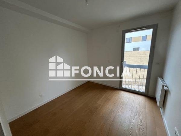 Location Appartement 4 pièces 94.12 m² - 685 RUE DES COMBES Chambery 73000