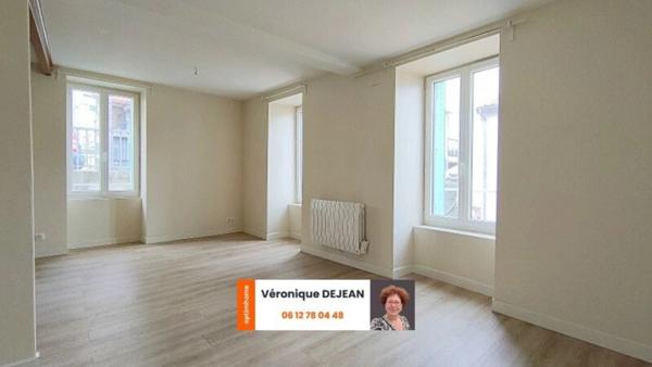 Maison à vendre 3 pièces/2 chambres - cuvage+cave - Cour - LA ROCHE BLANCHE (63670)