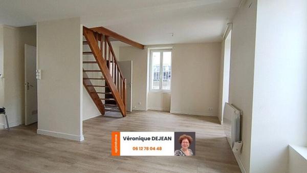 Maison à vendre 3 pièces/2 chambres - cuvage+cave - Cour - LA ROCHE BLANCHE (63670)