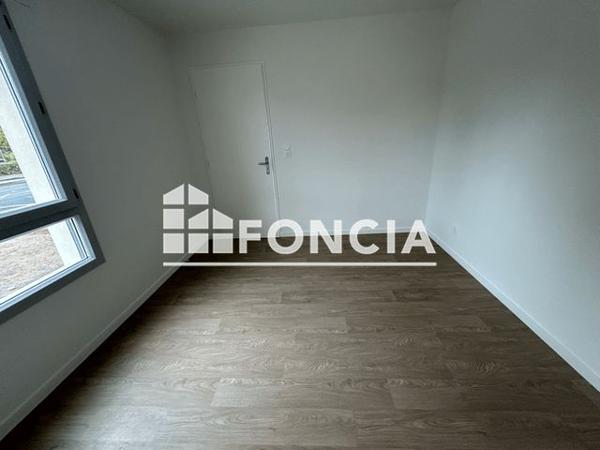 Location Appartement 2 pièces 46.7 m² - Rue louis blériot, Allée des Bruyères Meaux 77100