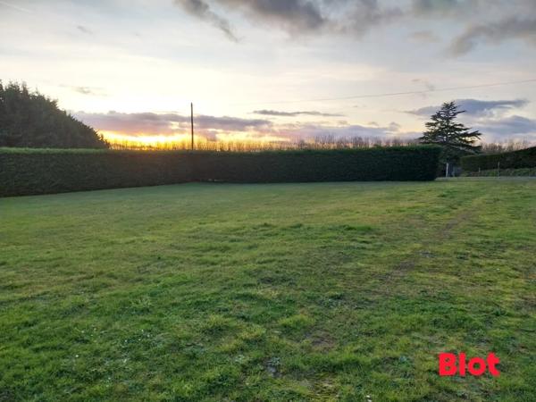 Terrain 1450m²