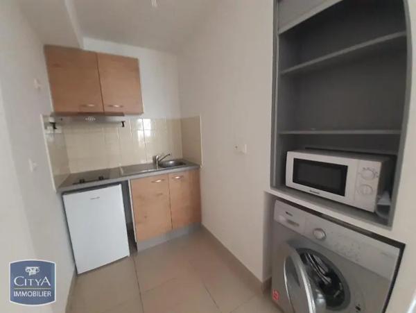 Appartement à louer 1 pièce 22.74m² Saint-Denis (97490)
