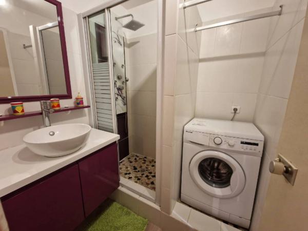 SAINT FRANCOIS (971) ANSE DES ROCHERS STUDIO/T1 B MEUBLE DANS RESIDENCE AVEC PISCINE A 2 PAS DES PLAGES