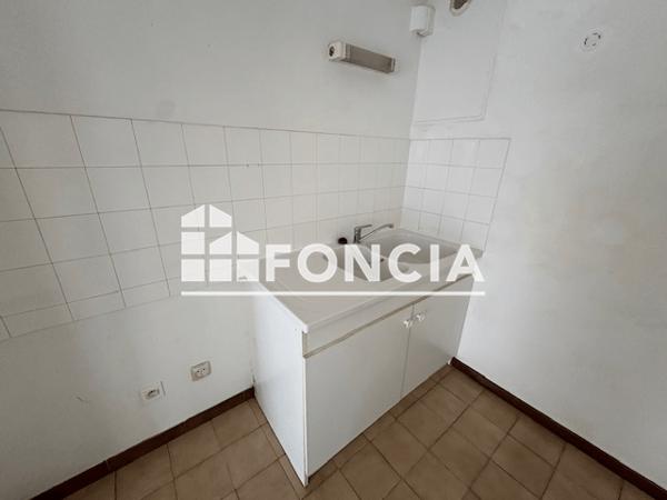 Location Studio 28.97 m² - 80 RUE JEAN MERMOZ Poitiers 86000