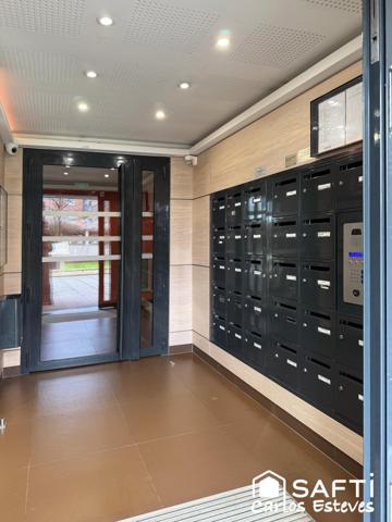 Appartement quatre pièces dans quartier récent