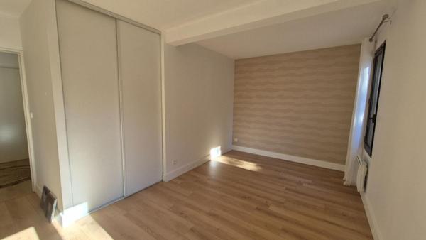 Appartement Carpentras 3 pièce(s) 73.4 m2    185 000