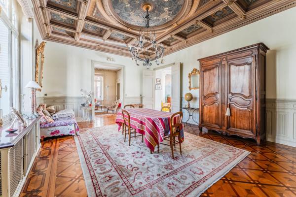 Vente Hôtel particulier Nantes 10 Pièces 360 m²