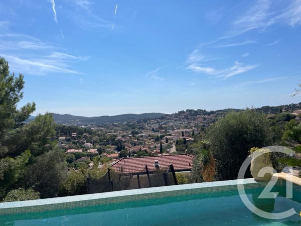 Maison à vendre  10 pièces - 221,26 m2 OLLIOULES - 83