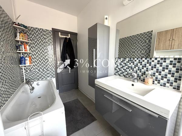 Maison 5 pièce(s) 3 chambre(s) 103 m²