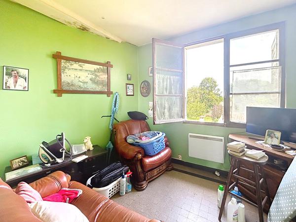 OPPORTUNITÉ RARE : MAISON + 2 GARAGES SUR 2600 M² PLAT CONSTRUCTIBLE / CENDRESSES PAMIERS