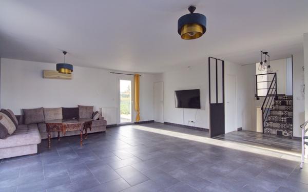 Maison à vendre    4 pièces • 137,19 m2 Lorette