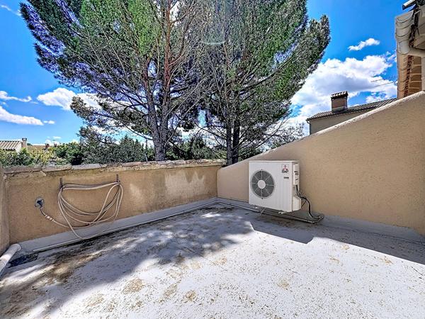 Les Angles - Maison T4 de 120 m², grand garage et 650 m² de terrain.