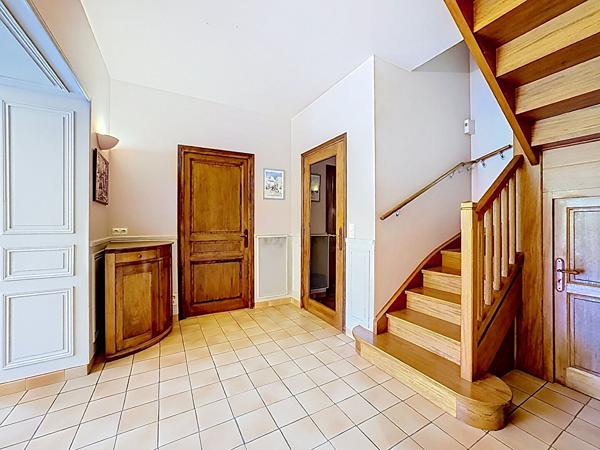Les Angles - Maison T4 de 120 m², grand garage et 650 m² de terrain.
