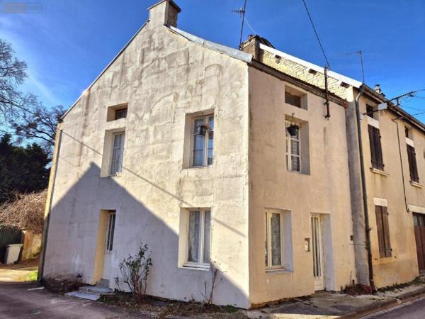 Maison à vendre à Essoyes dans l'Aube (10360), ref : 10043-277