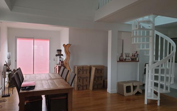 Appartement à louer    4 pièces •  Melun