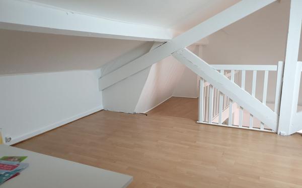 Appartement à louer    4 pièces •  Melun