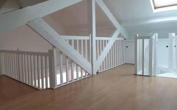 Appartement à louer    4 pièces •  Melun