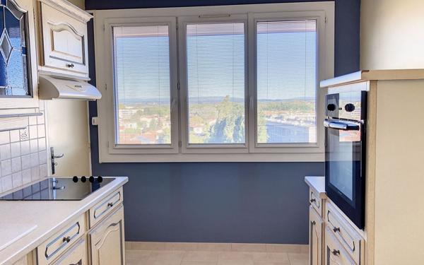 Appartement à louer    3 pièces • 57,41 m2 Avignon