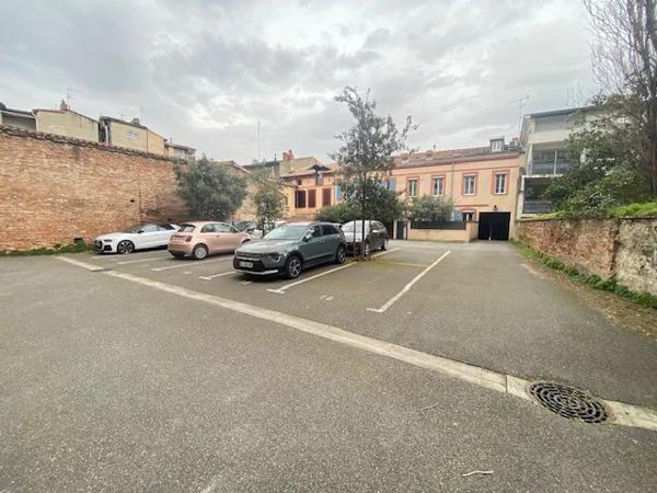Parking / Box à louer à Toulouse (31300)