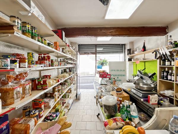 Fond de commerce Alimentation général 65 m2 Village des caillols Marseille 13012