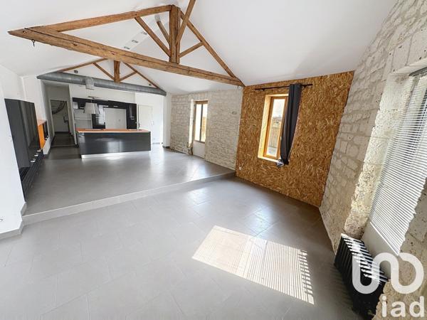 Maison de ville 3 pièces de 84 m² à Gond-Pontouvre (16160)