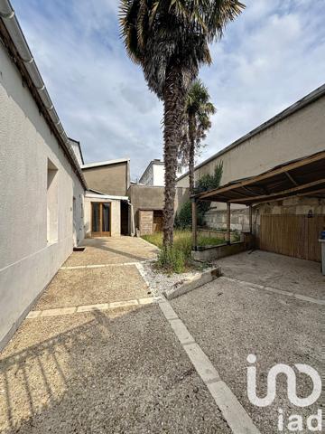 Maison de ville 3 pièces de 84 m² à Gond-Pontouvre (16160)