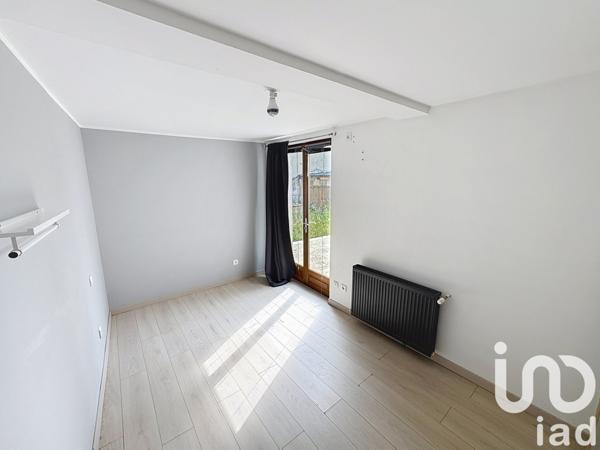 Maison de ville 3 pièces de 84 m² à Gond-Pontouvre (16160)