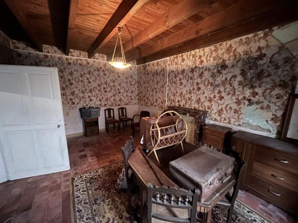 Maison à vendre |  Nieul-le-Dolent |  8 pièces | 188 m²