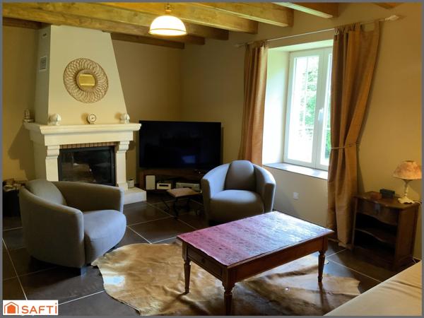 ANCIENNE FERME RENOVEE SANS TRAVAUX , HAVRE DE PAIX, TERRAIN PLAT ET ARBORE 3400 M2