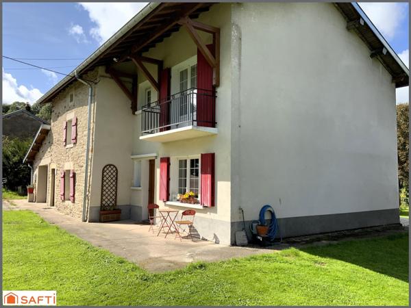 ANCIENNE FERME RENOVEE SANS TRAVAUX , HAVRE DE PAIX, TERRAIN PLAT ET ARBORE 3400 M2