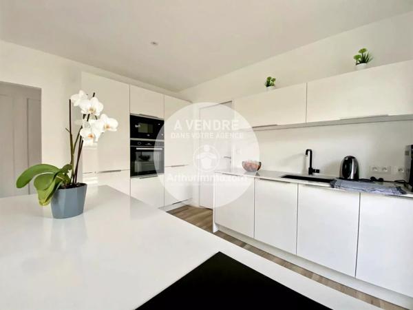 Vente                                                      Maison
                        
                     4 pièces                      90 m2                     à La Bernerie-en-Retz