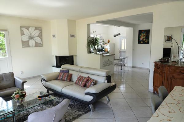 Louveciennes (78430) Maison Gare de Louveciennes