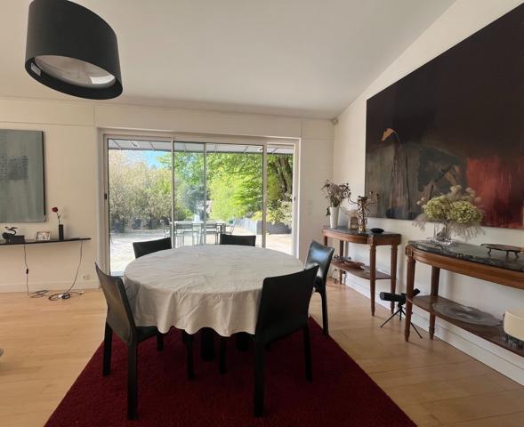 Vente Maison d'architecte Mont-Saint-Aignan 6 Pièces 220 m²