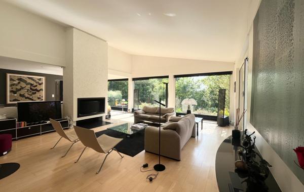 Vente Maison d'architecte Mont-Saint-Aignan 6 Pièces 220 m²