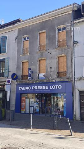 Immeuble de 400 m² sur une parcelle de 229 m² cadastrée E868