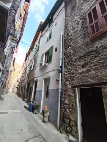 A saisir appartement au centre du village