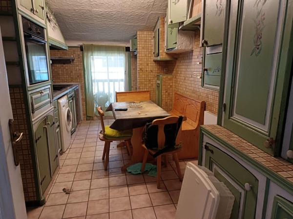 A saisir appartement au centre du village