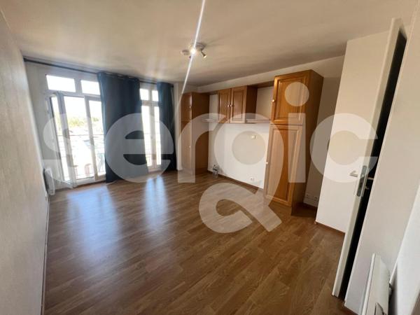 Location 1 Pieces 20 59000 Lille 07 0798 01 0147