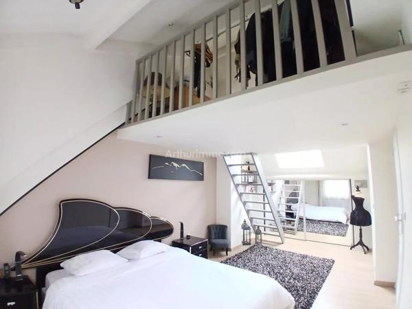 Vente                                                      Maison
                        
                     5 pièces                      126 m2                     à Yerres