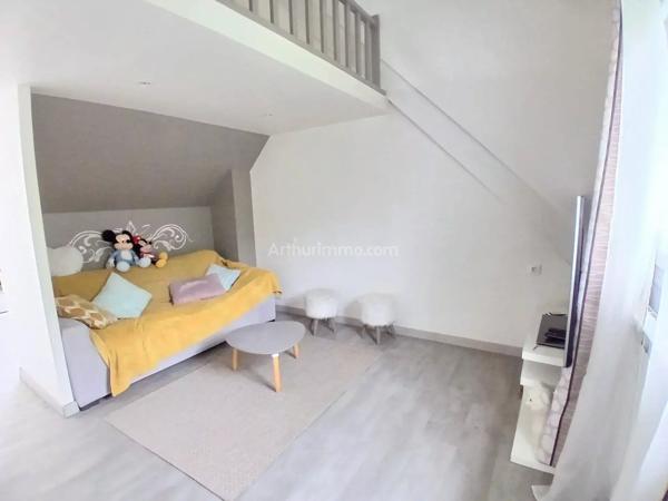 Vente                                                      Maison
                        
                     5 pièces                      126 m2                     à Yerres