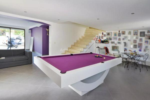 Vente                                                      Maison
                        
                     5 pièces                      126 m2                     à Yerres