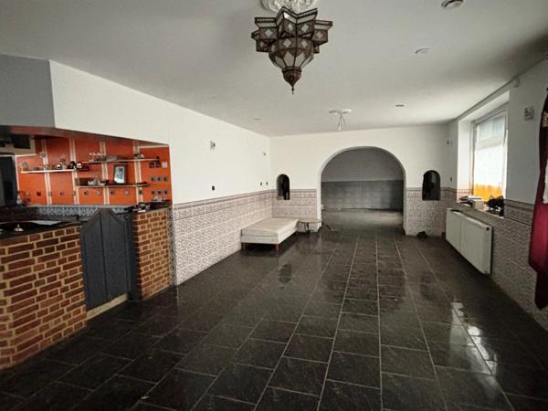 Vente Immeuble 35 pièces 1000 m2 à Avesnes-sur-Helpe